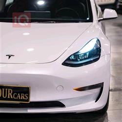 تسلا موديل 3